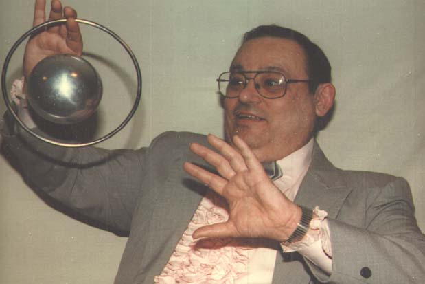 Rest1.JPG (26973 bytes)